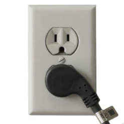 Ultra Low Profile Angle NEMA 5-15P To NEMA 5-15R Power Cord -Schuko shop p7pe ra45 xx p2 1 1