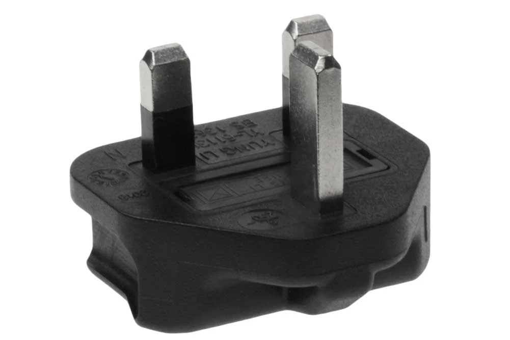 Angled IEC C7 To British BS1363 UK Power Plug Adapter 4 Angled IEC C7 To British BS1363 UK Power Plug Adapter - Image 4
